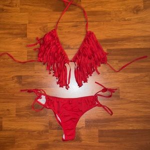 Red fringe rouched-butt bikini